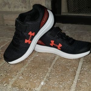 old under armour shoes